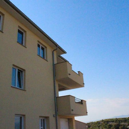 Apartmani Marin Vrbnik Luaran gambar